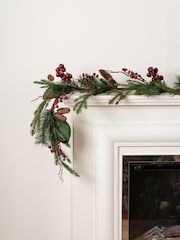 Scottish Everlastings Ltd Green Classic Christmas Garland - Image 1 of 3