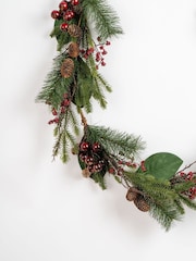 Scottish Everlastings Ltd Green Classic Christmas Garland - Image 3 of 3