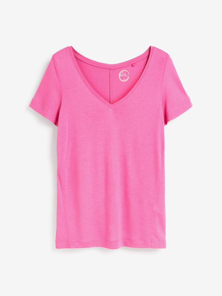 Pink - Lässiges T-Shirt mit V-Ausschnitt - Bild 5 von 5 Pink - Lässiges T-Shirt mit V-Ausschnitt - Bild 5 von 5