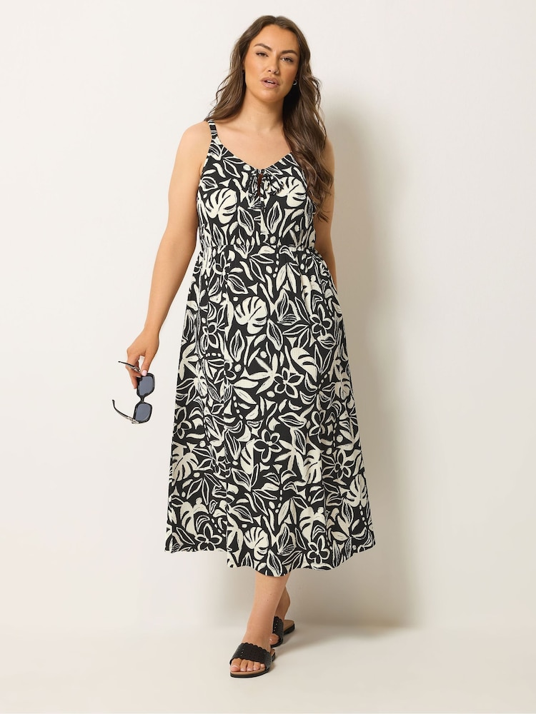 Yours Curve Black Textured Keyhole Dress - Image 1 of 5 Yours Curve Black Textured Keyhole Dress - Image 1 of 5