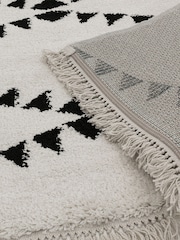 Asiatic Rugs Cream Rocco Flags Ultra Soft Rug - Image 4 of 4