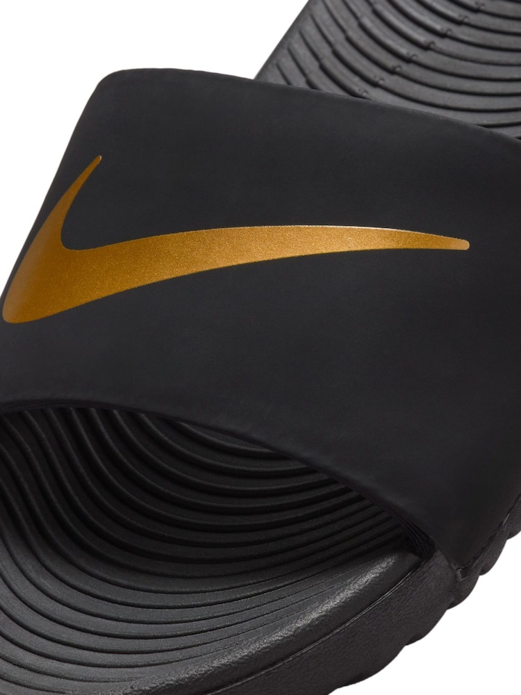 Negro/dorado - Nike Kawa Junior/Youth Sliders - Imagen 6 de 6 Negro/dorado - Nike Kawa Junior/Youth Sliders - Imagen 6 de 6