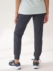 Under Armour gewebte Sport-Jogginghose mit hohem Bund - Bild 3 von 6