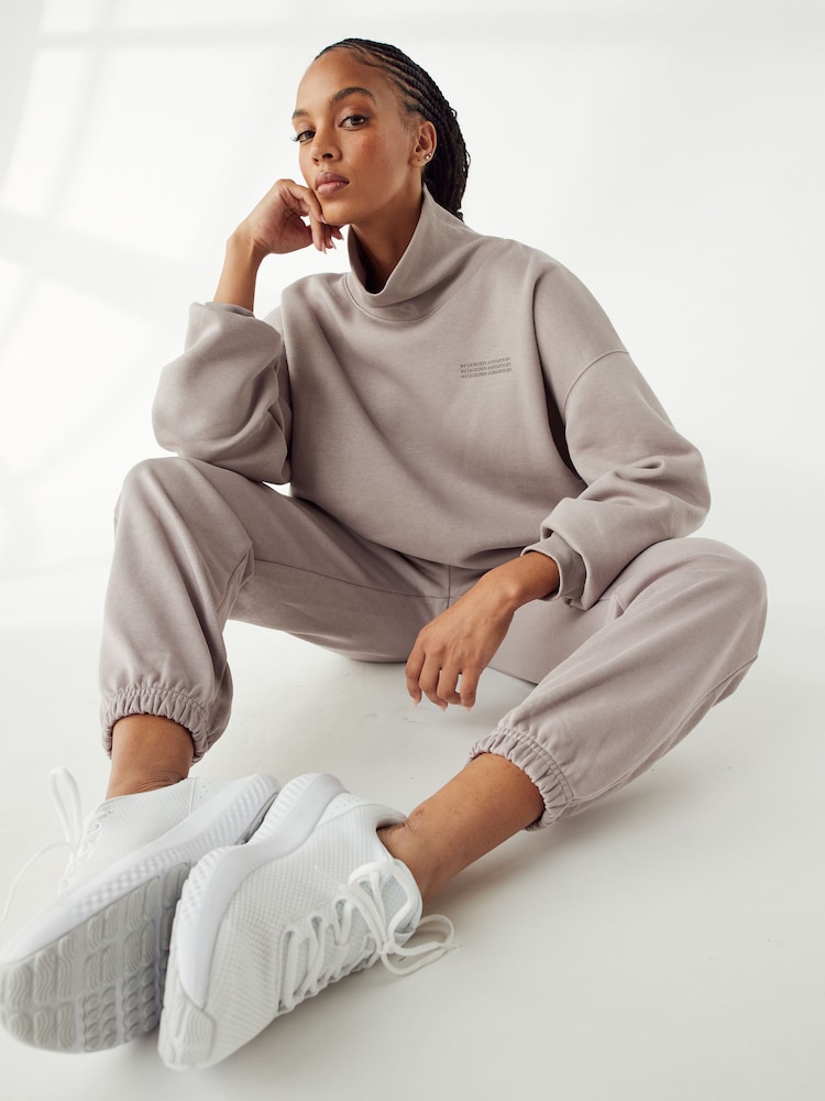 Under Armour Grey Grey Oversized Icon Fleece Mock Crew Sweatshirt - Image 2 of 7