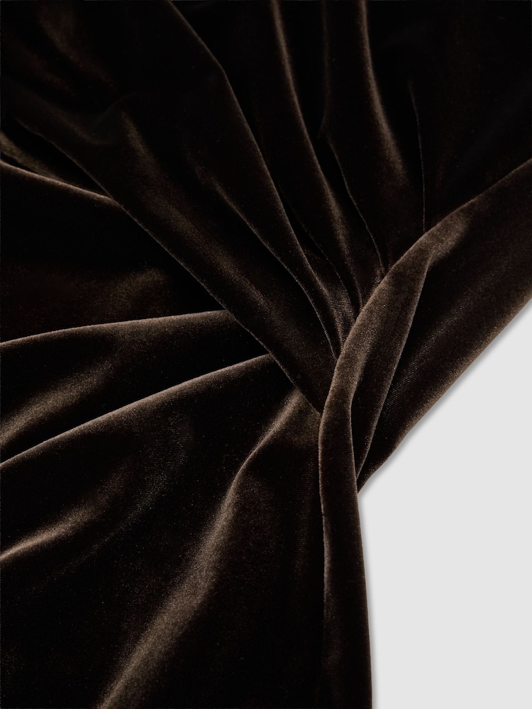 Reiss Olive Green Koda Velvet One-Shoulder Draped Midi Dress - Image 7 of 7 Reiss Olive Green Koda Velvet One-Shoulder Draped Midi Dress - Image 7 of 7