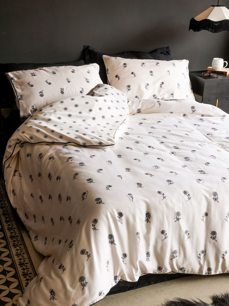 Rockett St George 200 Thread Count Duvet Cover and Pillowcase Set - Изображение 1 из 5