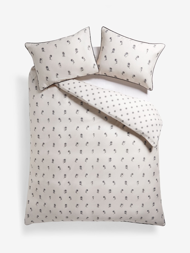 Rockett St George Rock & Rose 200 Thread Count Duvet Cover and Pillowcase Set - Image 3 of 5