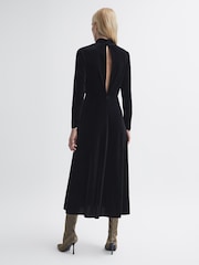 Florere Velvet Midi Dress - Image 4 of 5