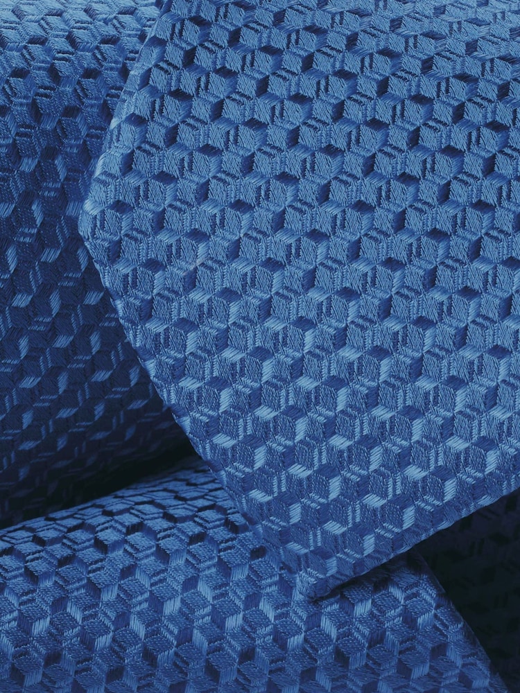 Charles Tyrwhitt Turquoise Blue Stone Medallion Silk Tie - Image 3 of 3