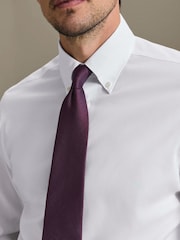 Morado oscuro - Corbata de seda texturizada Charles Tyrwhitt - Imagen 1 de 3