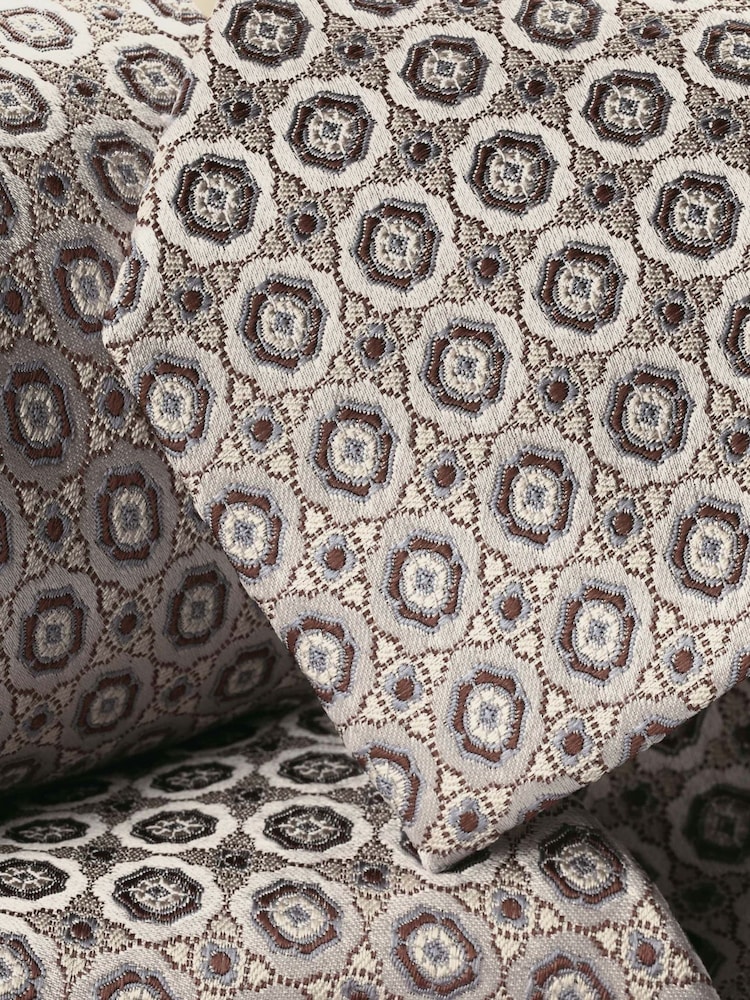 Luonnollinen - Charles Tyrwhitt silkkiset geo-solmio - Kuva 3 / 3