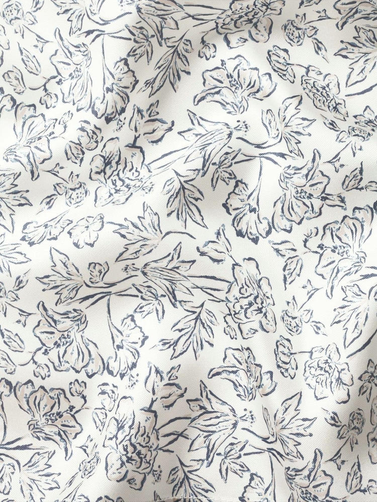 Charles Tyrwhitt White Floral Floral Silk Pocket Square - Image 3 of 3 Charles Tyrwhitt White Floral Floral Silk Pocket Square - Image 3 of 3