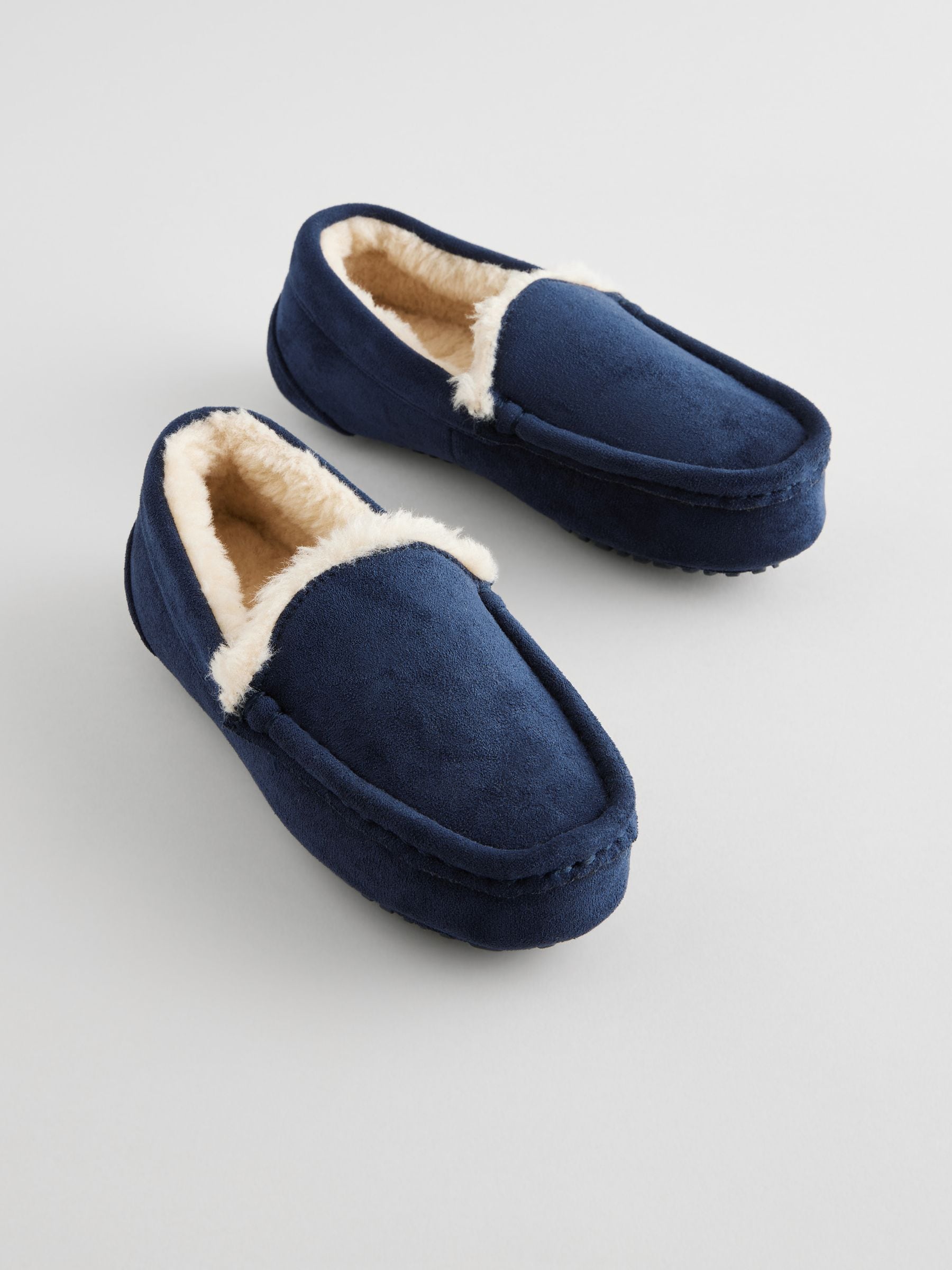 Warm moccasin slippers top