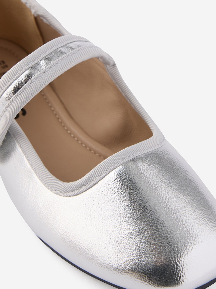 Cotton On Silver Olivia Ballet Flats - Image 4 of 4