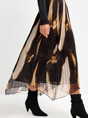 Schwarz mit Marmordruck - Plissierter Chiffon-Midirock - Bild 2 von 6