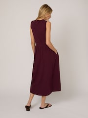 Nobodys Child Sleeveless Starlight Midi Dress - صورة 2 من 5