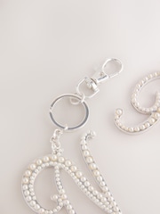 Silver Tone Pearl Effect Initial Keyring - Image 19 of 19