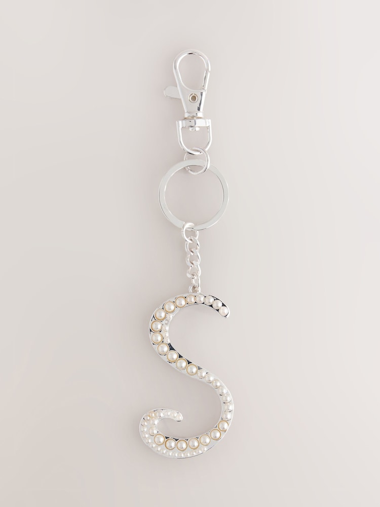 Silver Tone Pearl Effect Initial Keyring - Image 2 of 19