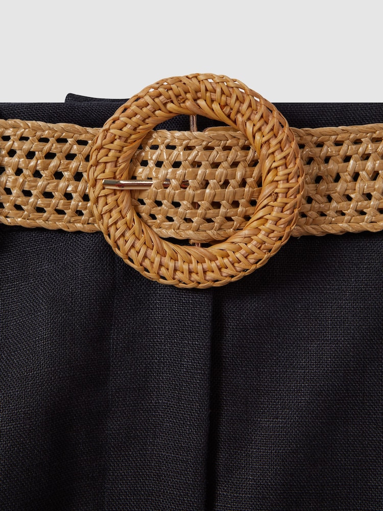 Reiss Navy Belle Linen Belted Shorts - Image 6 of 6