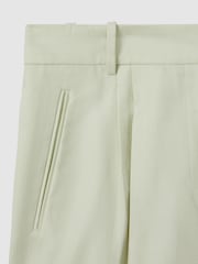 Reiss Mint Dianna Front Pleat Linen Blend Suit Shorts - Image 6 of 6