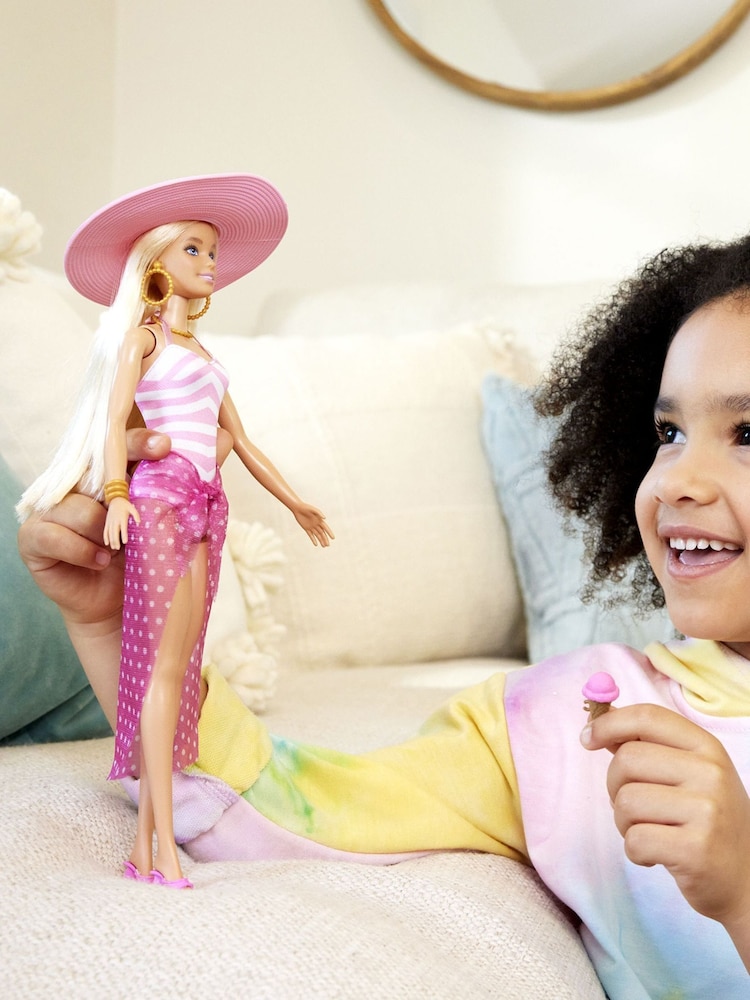 Barbie Movie Deluxe Beach Doll - Image 6 of 6