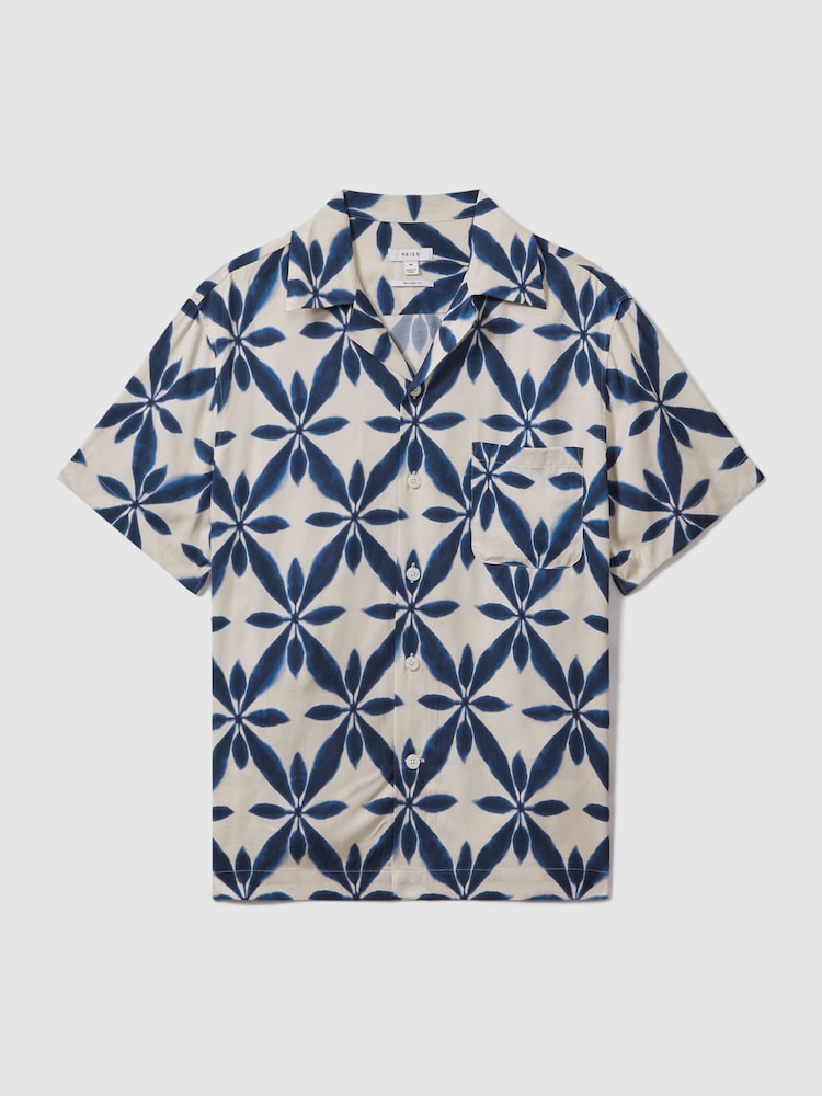 Reiss Ecru/Navy Marabel Relaxed Printed Cuban Collar Shirt - Image 2 of 5