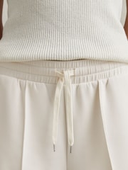 Reiss Ivory Joanna Interlock Drawstring Sweat Shorts - Image 4 of 6