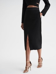 Reiss Black Quinn Satin Fitted Midi Skirt - Image 3 of 4