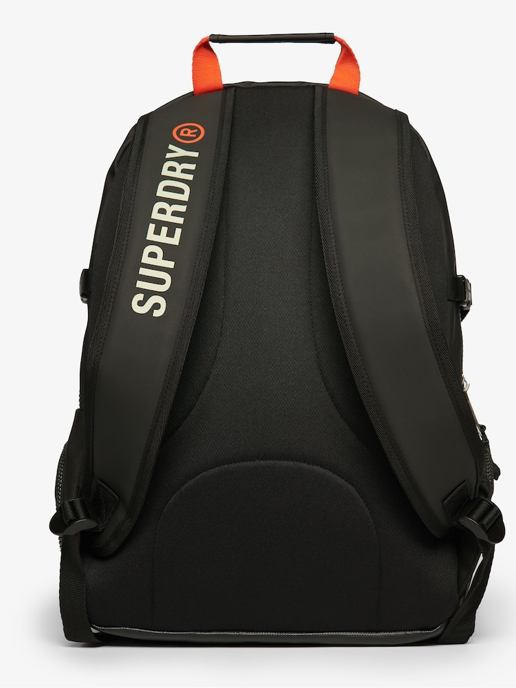 Mochila Tarp de Superdry - Imagen 2 de 5 Mochila Tarp de Superdry - Imagen 2 de 5