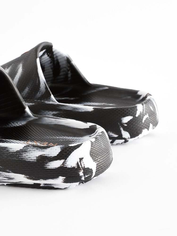 Black/White Chunky Sliders - Image 5 of 5