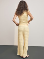 Jaune - Pantalon texturé coupe large - Image 2 de 3