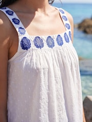 Roman White Embroidered Neck Textured Cami Top - Image 4 of 4