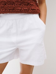 White Linen Rich Summer Shorts - Image 5 of 6