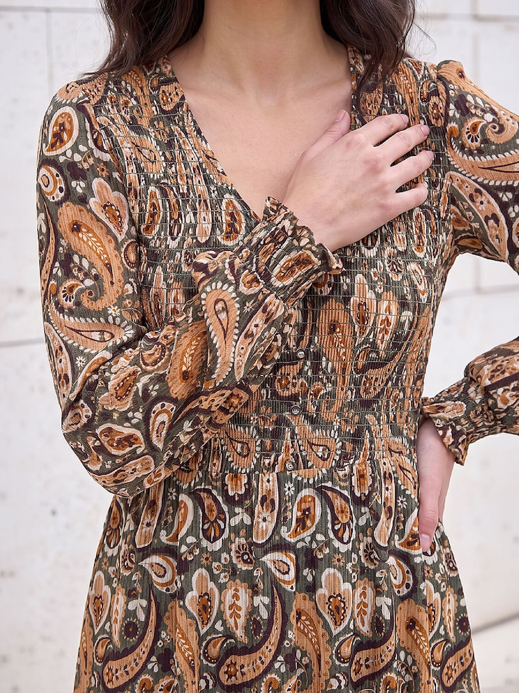 Roman Green Paisley Shirred Midi Dress - Image 4 of 4 Roman Green Paisley Shirred Midi Dress - Image 4 of 4
