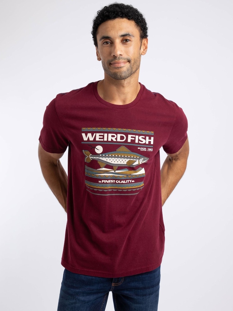 أحمر - Weird Fish Big Fish Front Print Graphic T-Shirt - صورة 1 من 6
