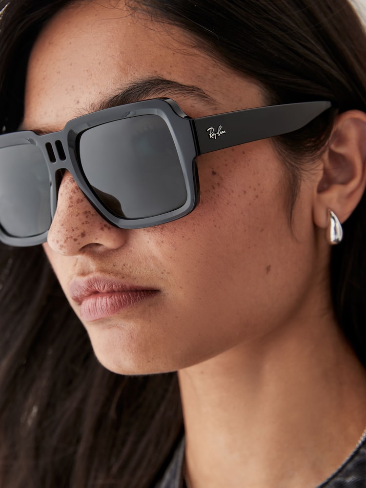 Ray-Ban Magellan Black Sunglasses - Image 2 of 5