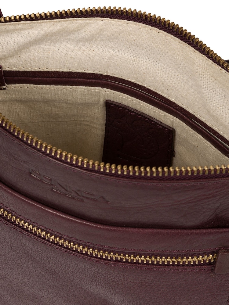 Ciruela - Bolso bandolera de cuero Rego de Conkca - Imagen 5 de 5