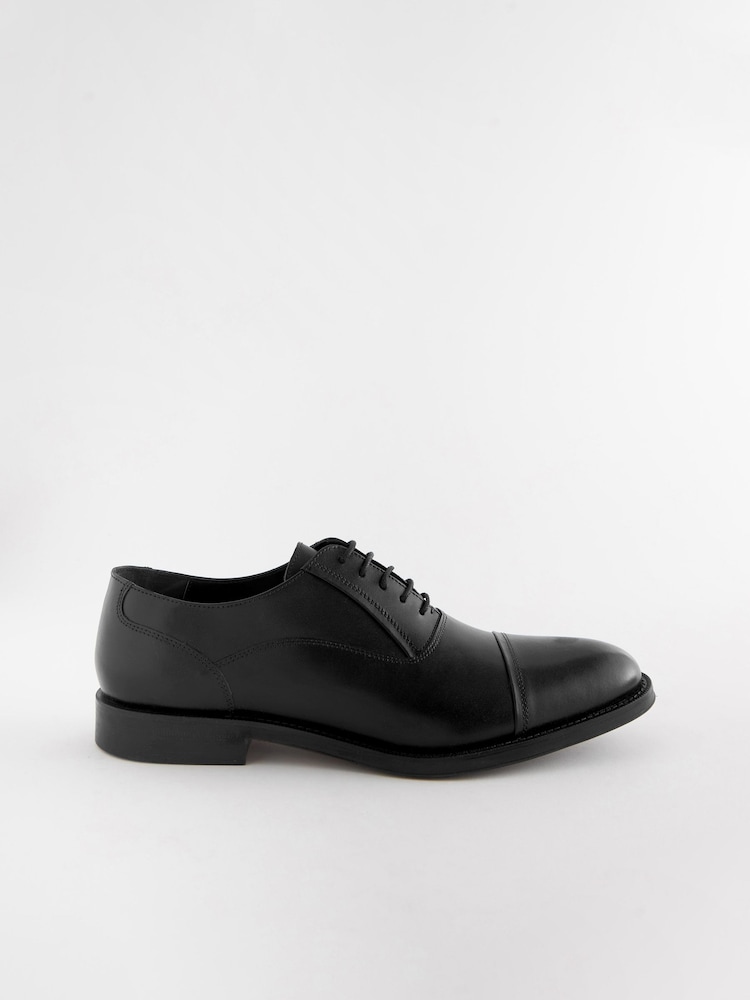 Black Standard Fit Leather Oxford Toecap Shoes - Image 2 of 7