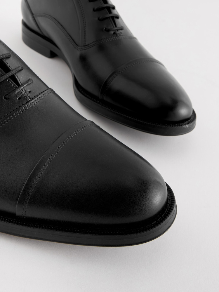 Black Standard Fit Leather Oxford Toecap Shoes - Image 4 of 7