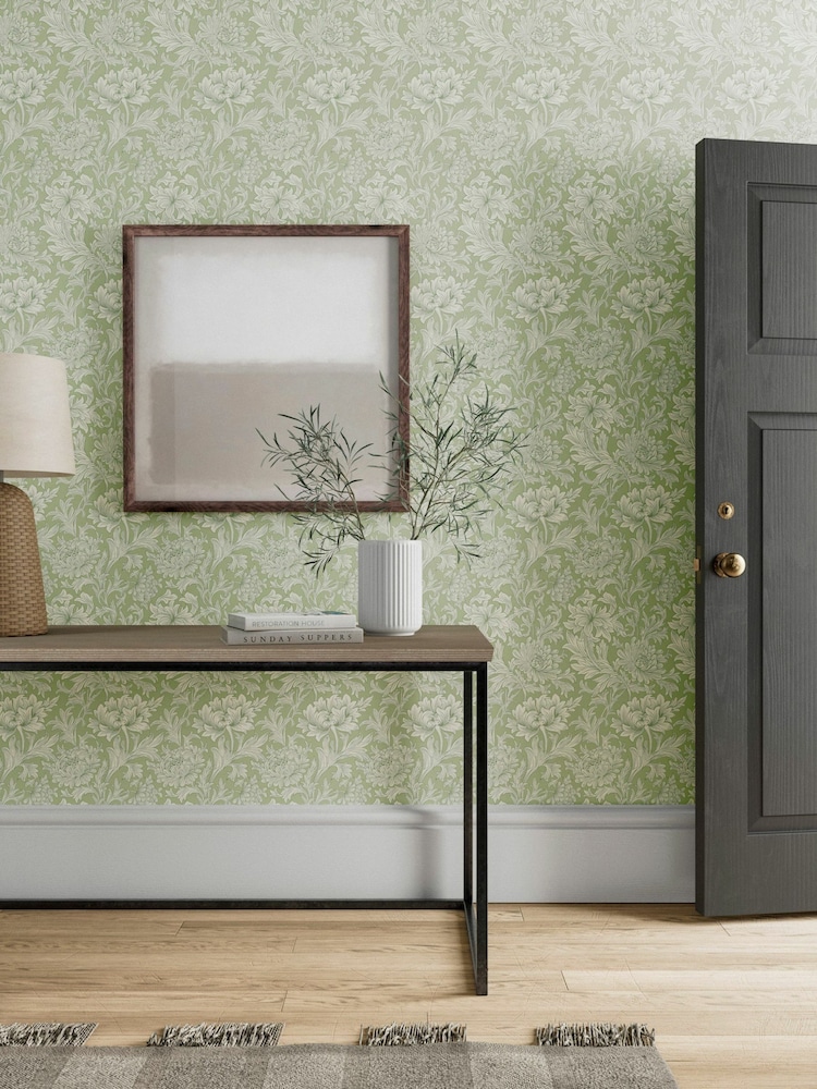 Morris & Co Green Chrysanthemum Toile 10.05M Wallpaper - Image 1 of 2