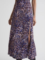Reiss Blue Katia Printed Midi Skirt - Image 4 of 6
