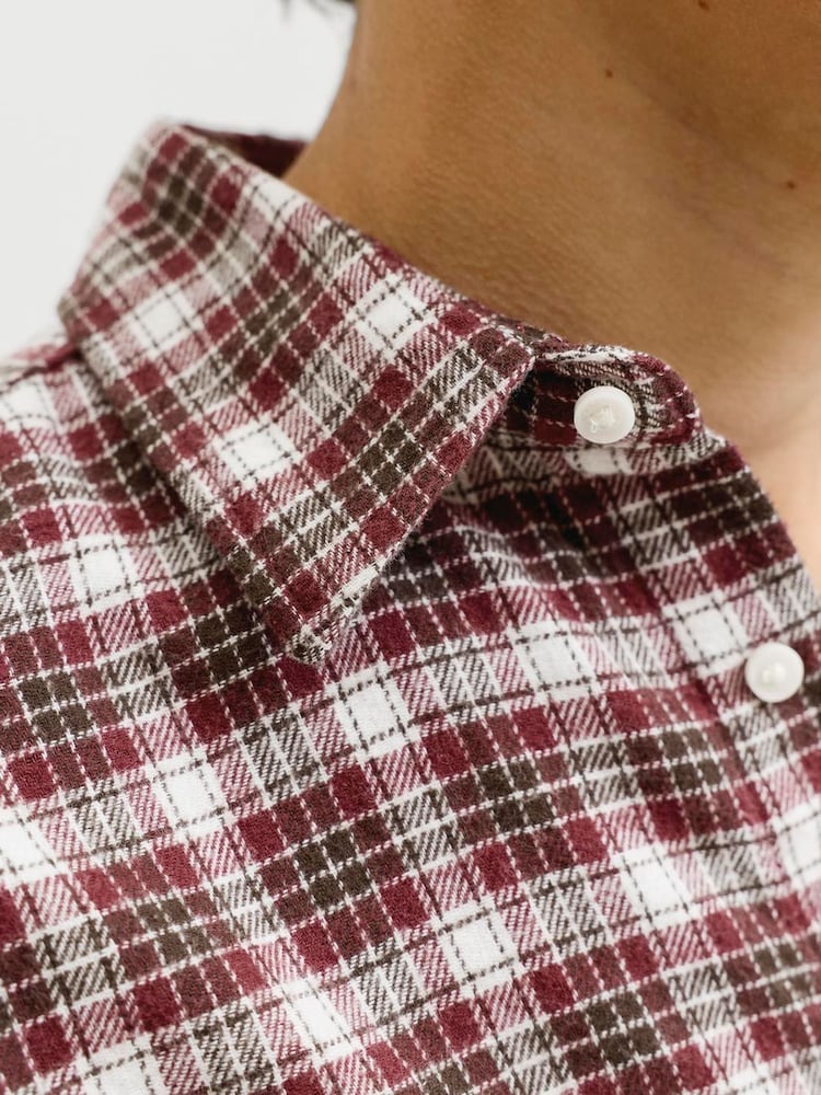 JACK & JONES JUNIOR Brown Checked Loose Fit Flannel Shirt - Image 2 of 7 JACK & JONES JUNIOR Brown Checked Loose Fit Flannel Shirt - Image 2 of 7