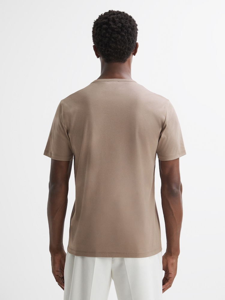 Reiss Mink Day Mercerised Cotton Crew Neck T-Shirt - Image 5 of 5