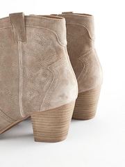 Mink Brown Standard/Wide Fit Forever Comfort® Stitched Detail Ankle Western/Cowboy Boots - Image 7 of 9