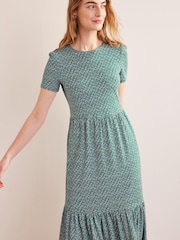Boden Green Tiered T-Shirt Midi Dress - Image 4 of 6