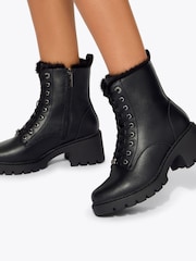 Gležnjače KG Kurt Geiger Tess Na pertlanje krznene čizme - Slika 1 od 5