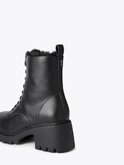 Gležnjače KG Kurt Geiger Tess Na pertlanje krznene čizme - Slika 4 od 5