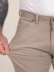 D555 Cream Kelvin Tapered Fit Five Pocket Stretch Twill Chinos With Peach Finish - Image 4 of 9