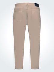 D555 Cream Kelvin Tapered Fit Five Pocket Stretch Twill Chinos With Peach Finish - Image 7 of 9