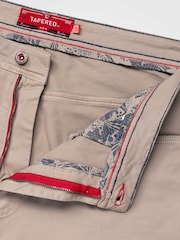 D555 Cream Kelvin Tapered Fit Five Pocket Stretch Twill Chinos With Peach Finish - Image 8 of 9